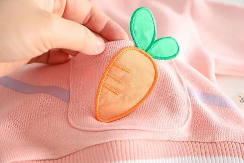 Full Sleeve Bunny Print Sweatshirt Hoodie and Denim Jeans with Frayed Hem for Girls