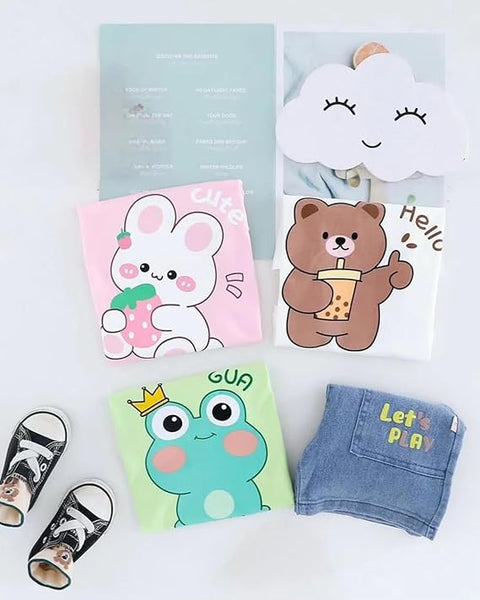 Kids Cartoon Print T-shirt & Short Set With Matching Sling Bag
