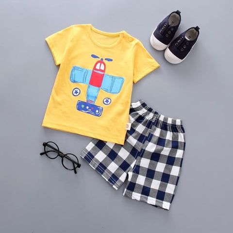 Trendy Cartoon Printed T-shirt and Shorts Sets