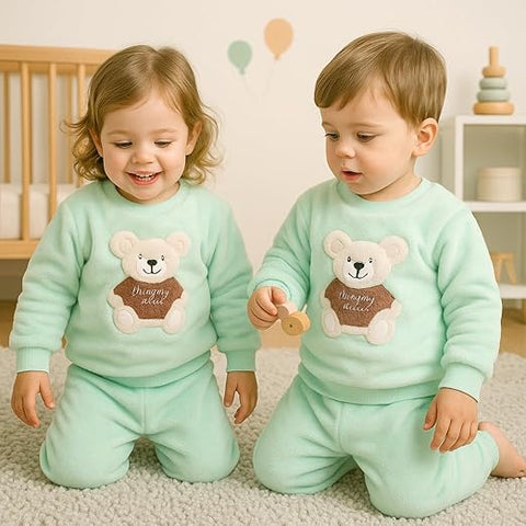Kid's Warm Micro Fleece Winter Sweatshirt T-shirt and Pajama Coord Clothing Set