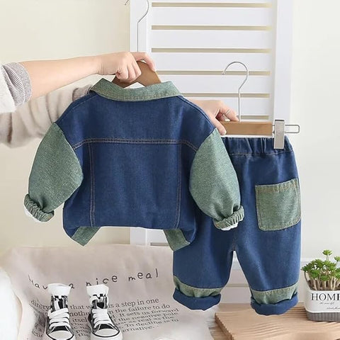 Giraffe Print Kid's Winter 3 Piece T-shirt With Denim Jacket & Jeans Pant Party Set