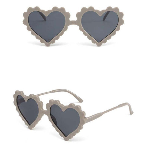🌈 Love Heart Sunglasses for Kids (Ages 2-10) - Spread Love and Style Under the Sun! 💖