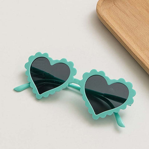 🌈 Love Heart Sunglasses for Kids (Ages 2-10) - Spread Love and Style Under the Sun! 💖