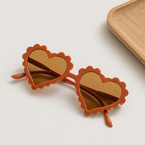 🌈 Love Heart Sunglasses for Kids (Ages 2-10) - Spread Love and Style Under the Sun! 💖