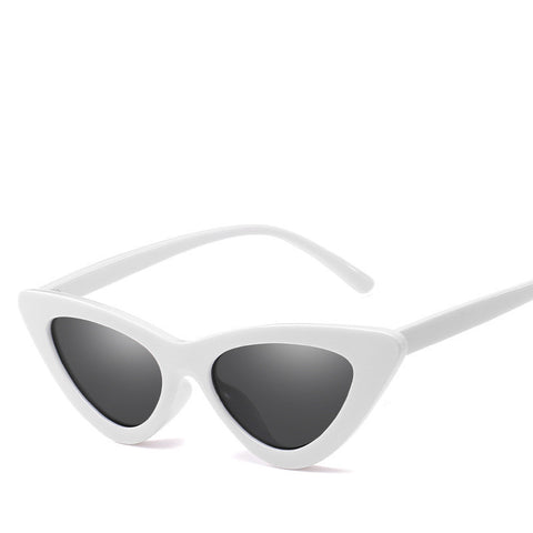 Trendy Triangle Cat Eye 😺 Sunglasses  🕶️for Kids (Ages 2-10)