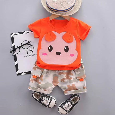 Cartoon Print T-shirt & Camo Shorts Set for Kids