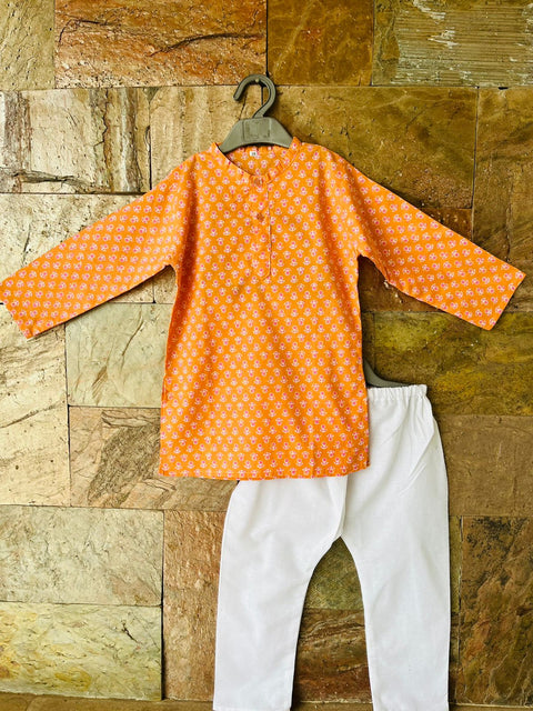 Orange Kids Traditional Floral Print Ethnic wear Kurta Pyjama Festival Clothes for Boys